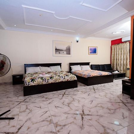 D'Tavern Apartment 이바단 외부 사진